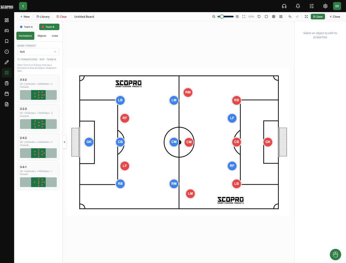 Tactic board editor on desktop: choose a formation and place both teams on the pitch